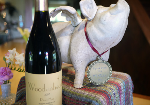 Woodenhead_Pigs_Pinot