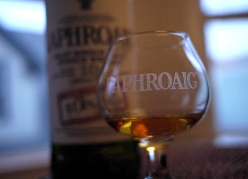 Laphroaig_10_Cask_Strength